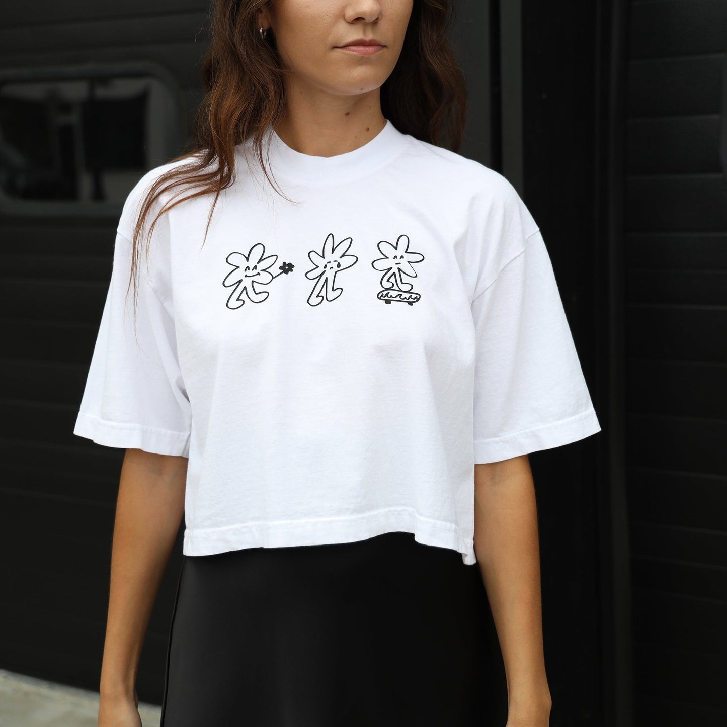 Daisy Feels Crop Tee