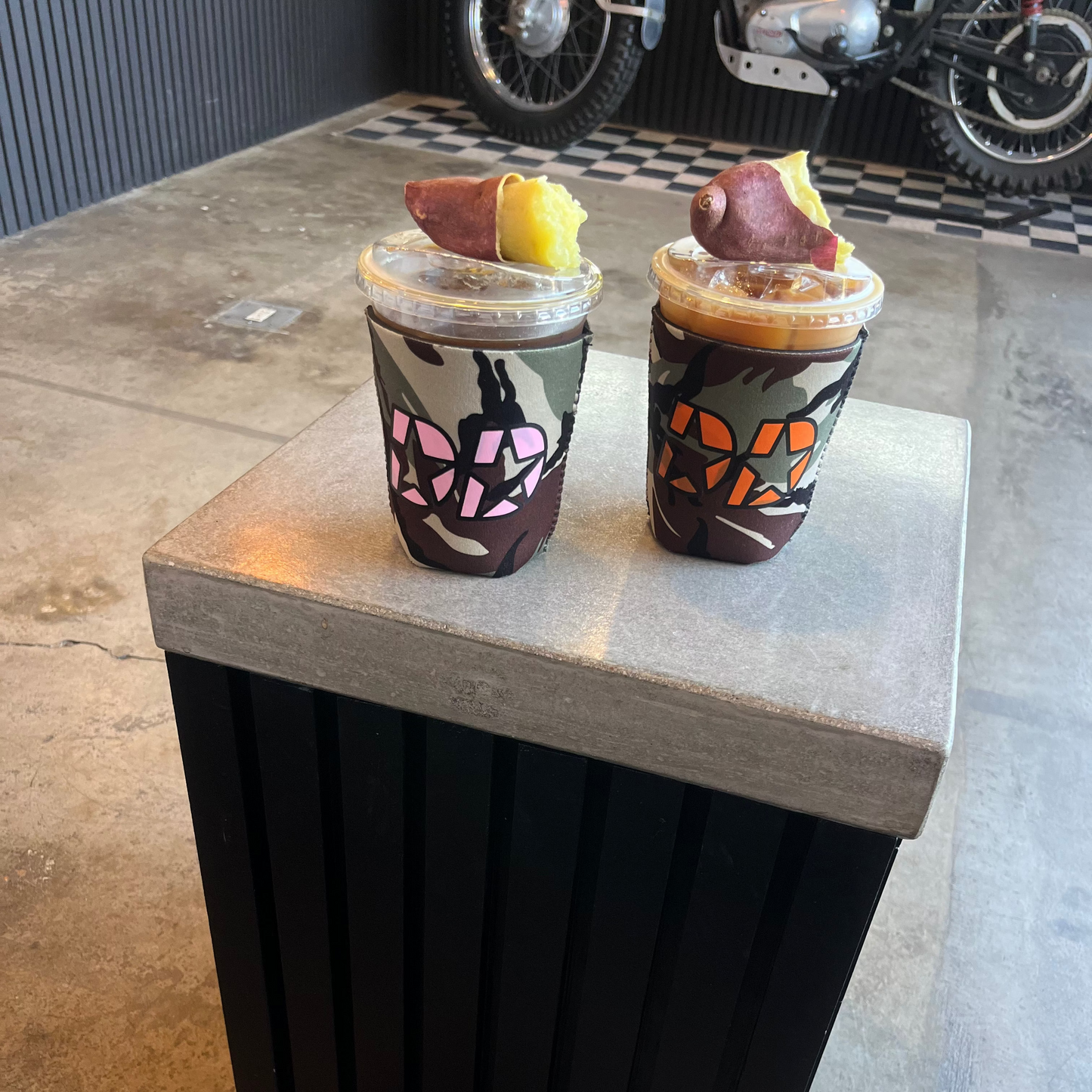 DD Star Cup Koozie