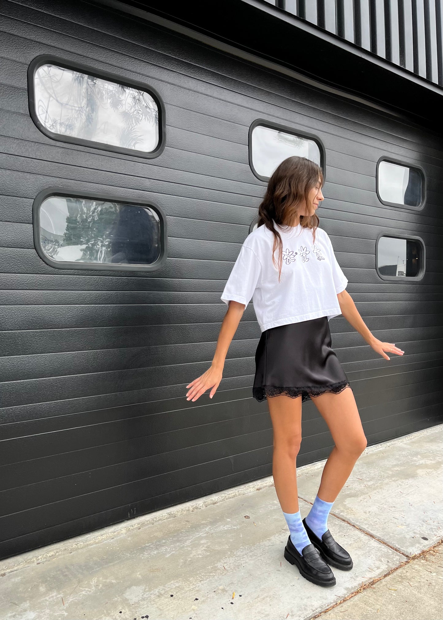 Daisy Feels Crop Tee